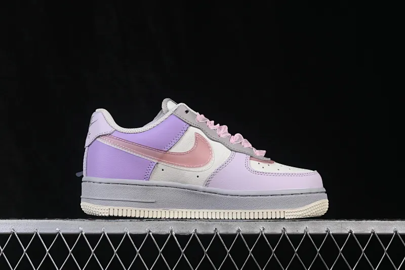 All categories Nk Air Force 1 Air Force series Nk Air Force 1 Low Air Force low-top Nike Air Force 1'07 Low Hand-painted graffiti Pink and purple butterfly language Air Force 1 low-top casual sneakers CJ0304-160